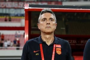 媒体人：安东尼奥几乎是近年最成功的国字号U系列主教练