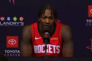 名记：DFS尚未被允许参加篮球活动 很可能将缺席新赛季初的比赛