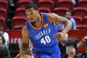 能获得机会吗？落选秀扬布拉德11中6空砍全场最高25分外加5板3助